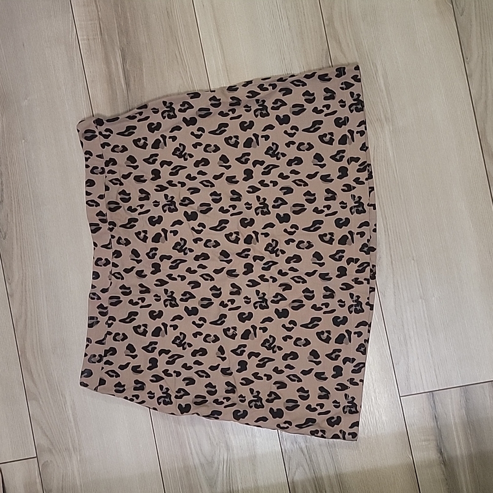 Marley Lilly Leopard skirt